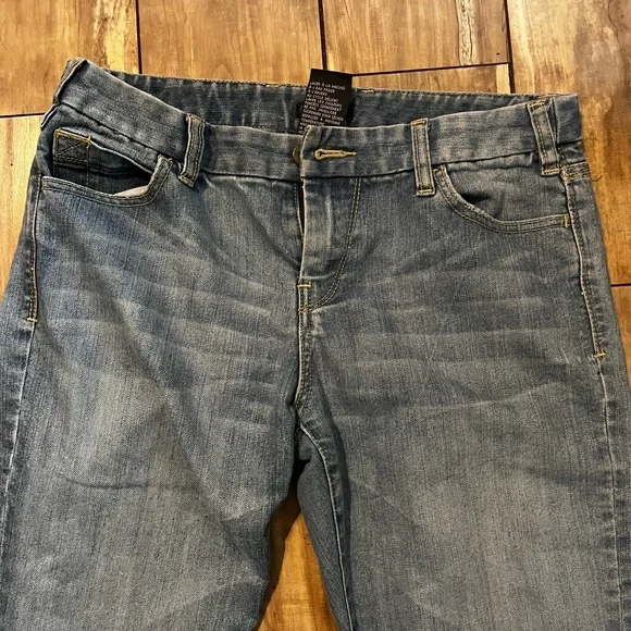 NWOT - size 5/6 - Picture 3 of 3